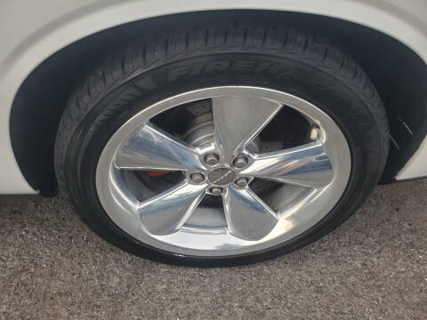 2015 Dodge Challenger R/T Plus
