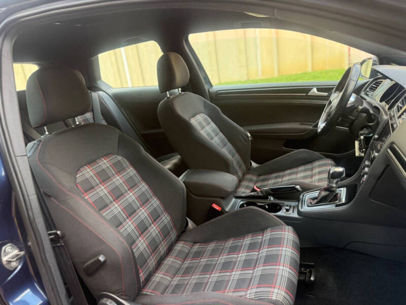 2015 Volkswagen Golf GTI S