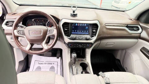 2017 GMC Acadia SLT-1