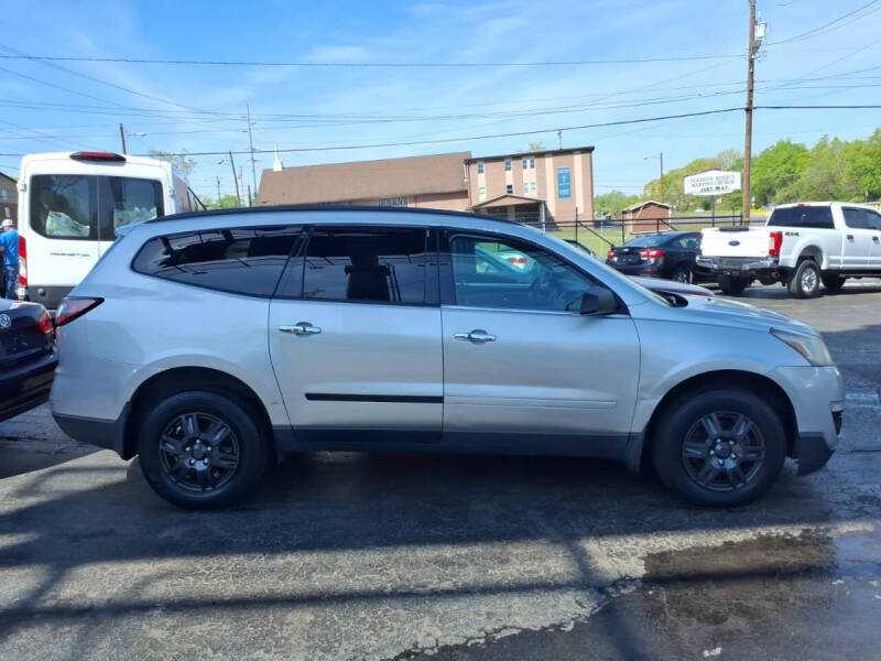2013 Chevrolet Traverse LS