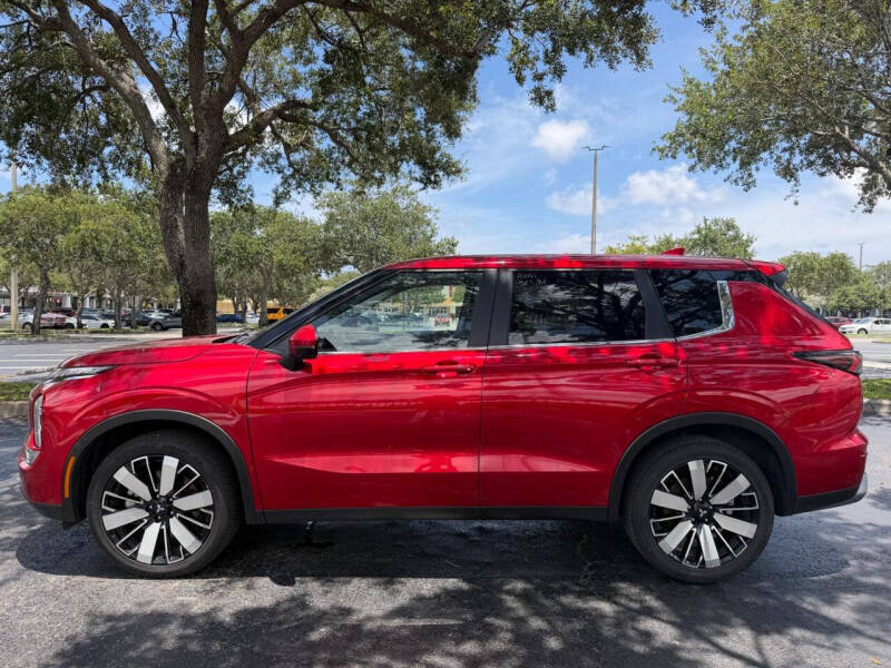 2025 Mitsubishi Outlander SE