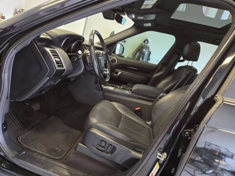 2020 Land Rover Discovery SE