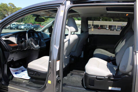 2016 Toyota Sienna Limited 7-Passenger