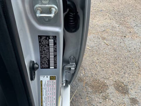 2015 Toyota Prius Plug-in Hybrid Advanced