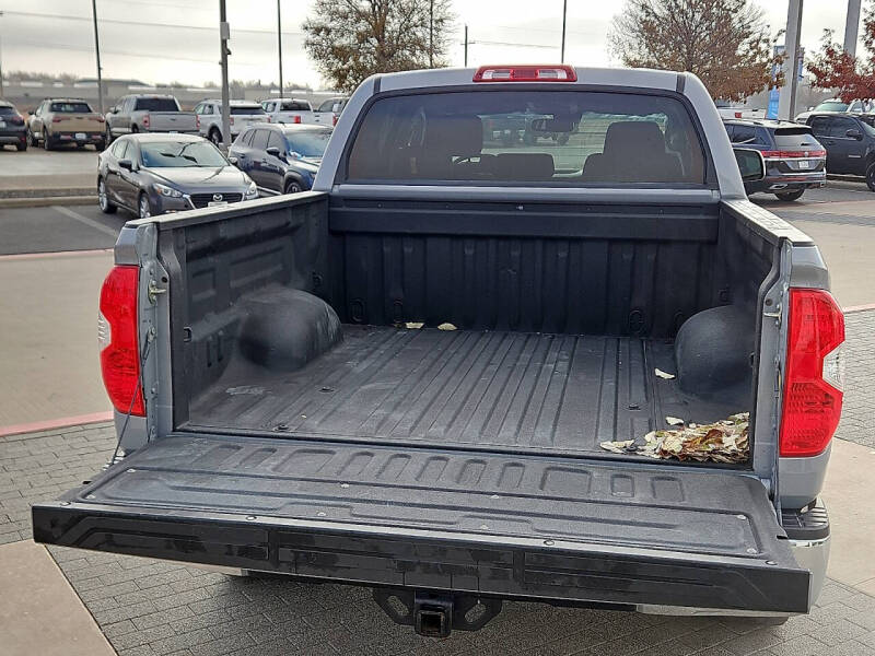 2019 Toyota Tundra SR5
