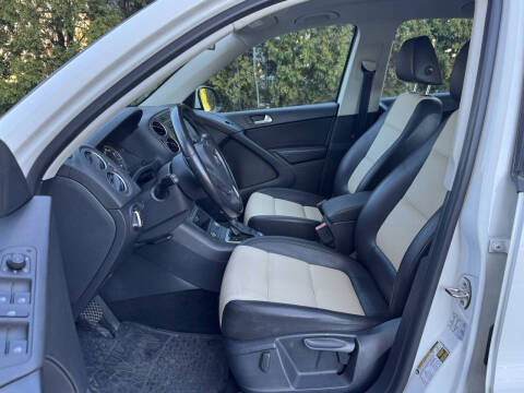 2017 Volkswagen Tiguan 2.0T S 4Motion