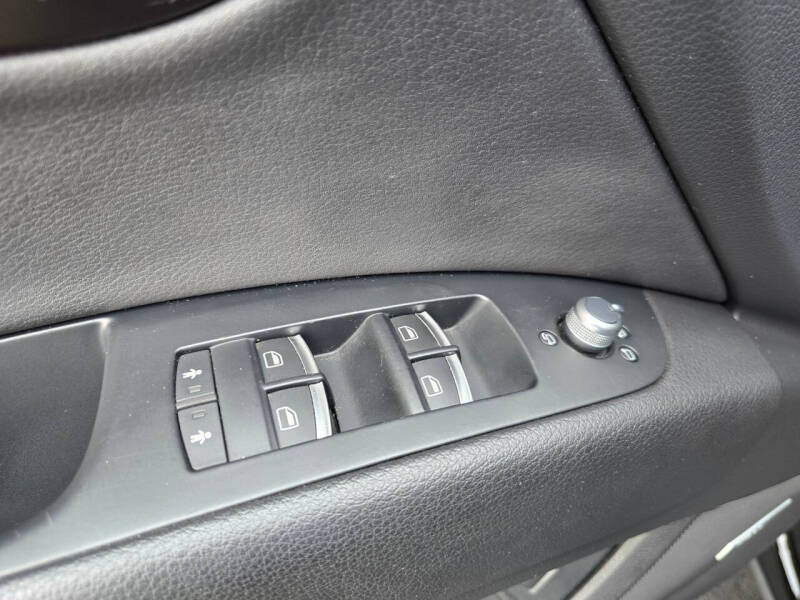 2015 Audi Q7 3.0T quattro Premium Plus