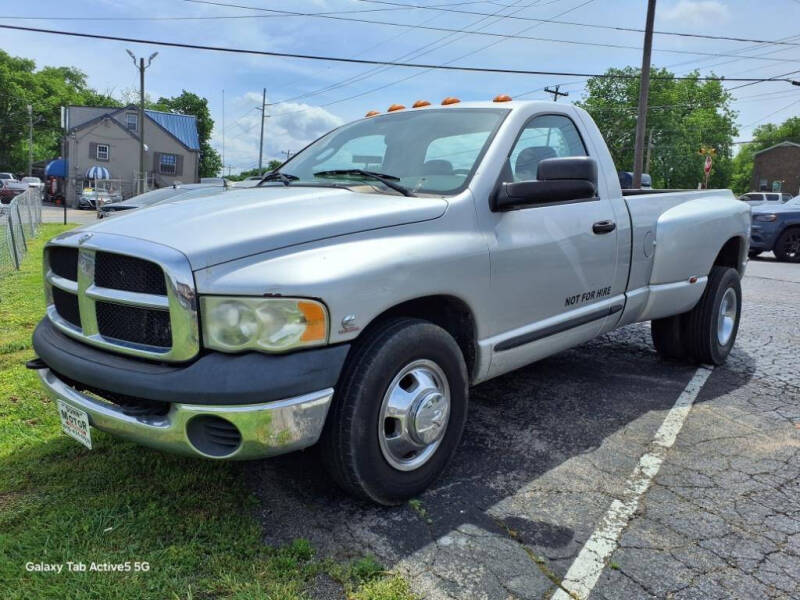 2004 Dodge Ram 3500 Pickup ST's photo