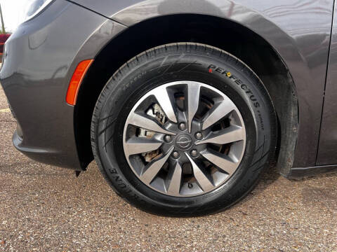 2021 Chrysler Pacifica Touring L