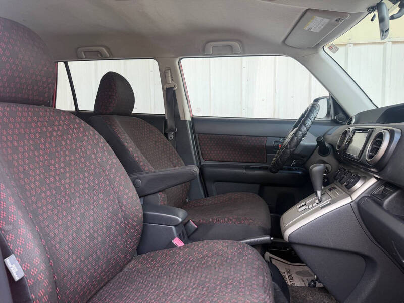 2009 Scion xB