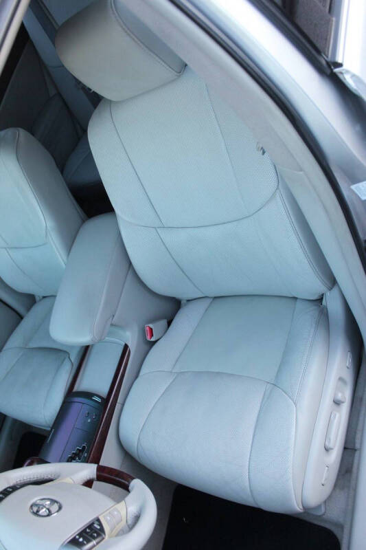 2011 Toyota Avalon Limited