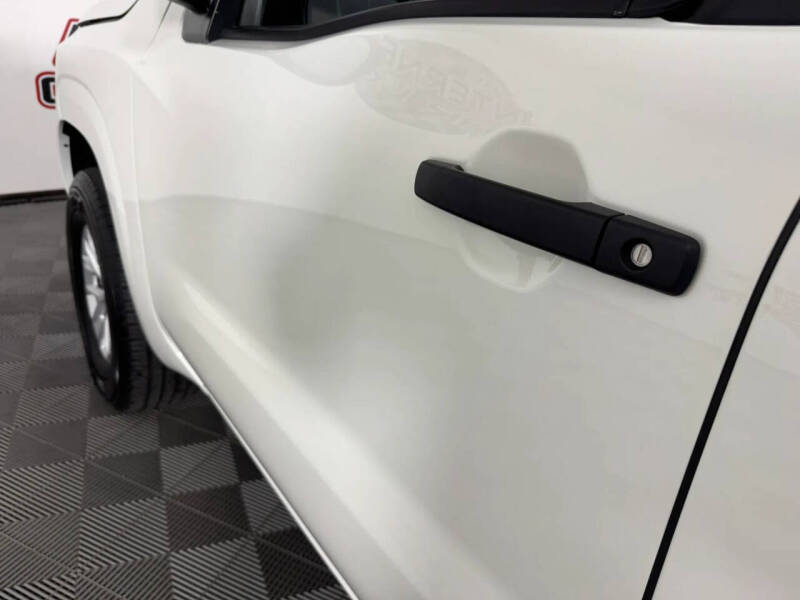 2025 Nissan Frontier