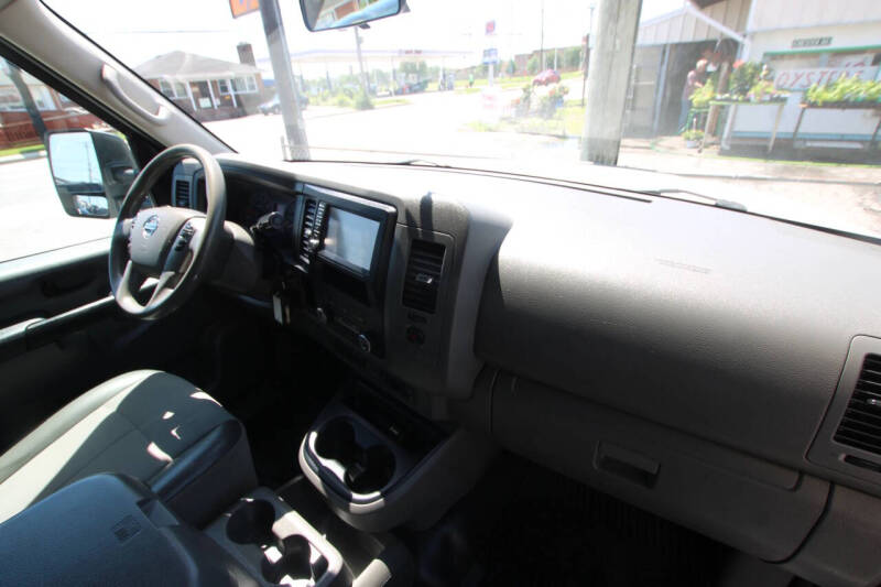 2020 Nissan NV