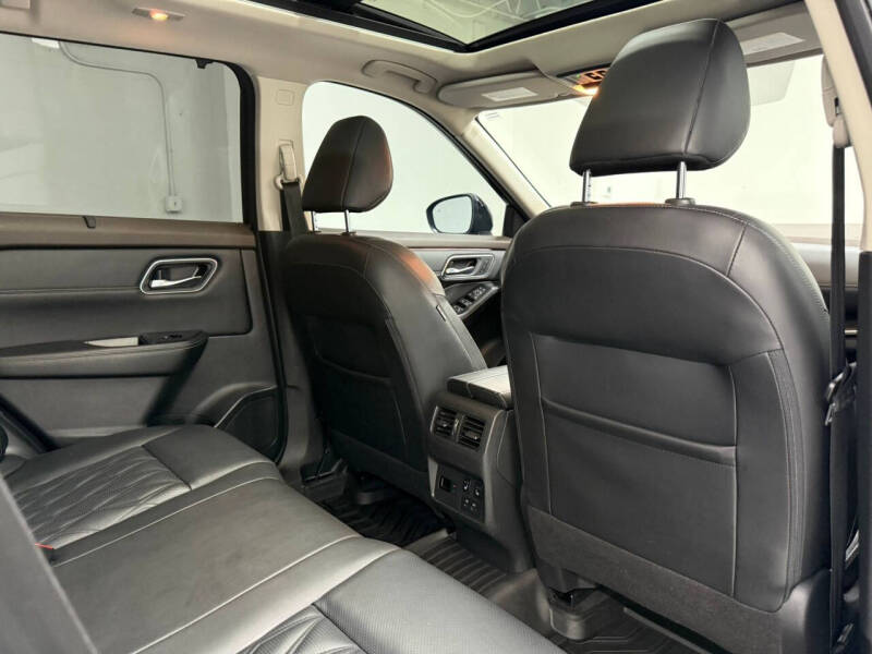 2021 Nissan Rogue Platinum