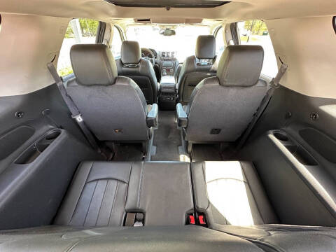 2011 GMC Acadia Denali
