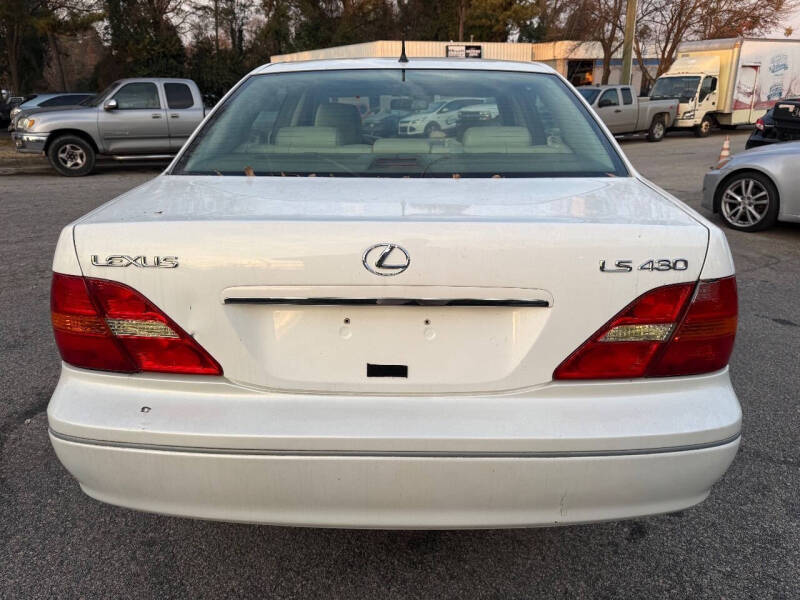 2001 Lexus LS 430