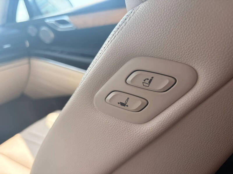 2021 Genesis GV80 2.5T