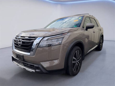 2024 Nissan Pathfinder Platinum