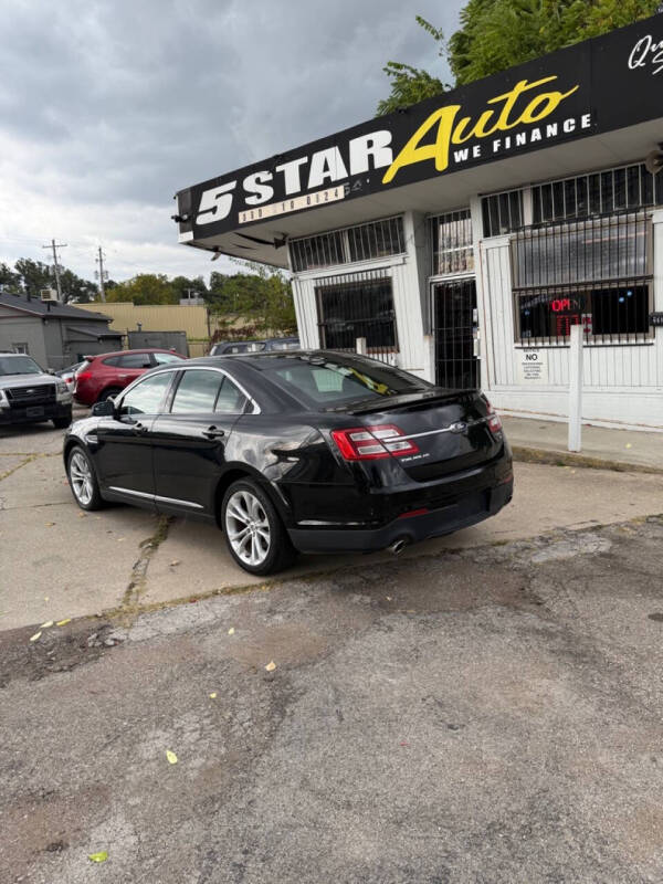 2013 Ford Taurus SEL