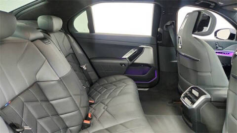 2024 BMW 7 Series 740i