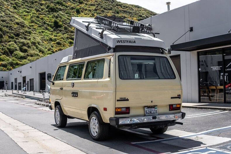 1982 Volkswagen Vanagon Camper