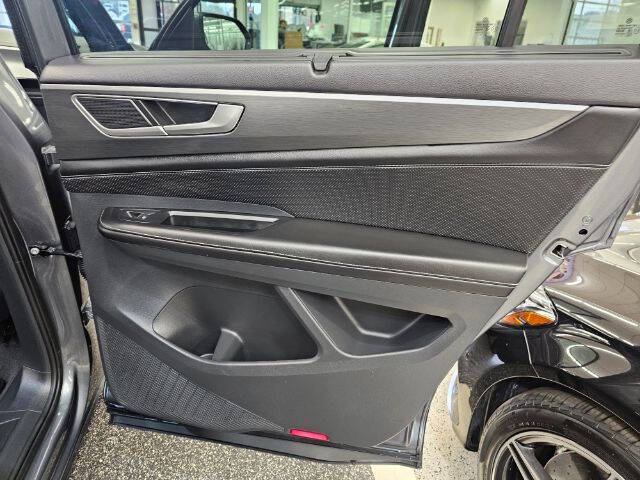 2024 Volkswagen Atlas Cross Sport SE 4Motion