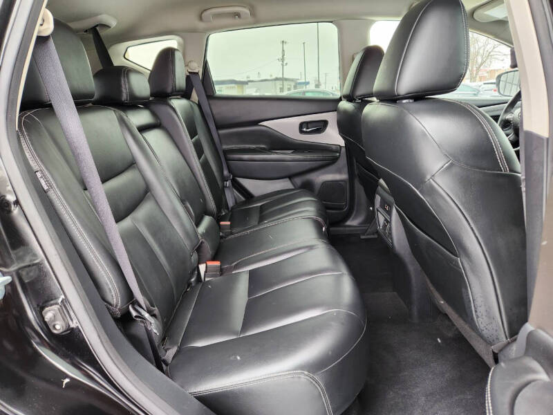 2023 Nissan Murano SV