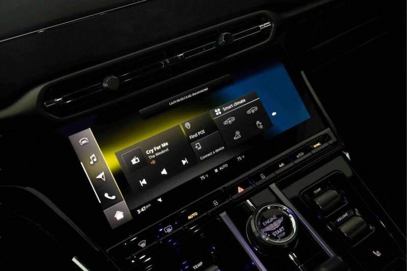 2025 Aston Martin Vantage