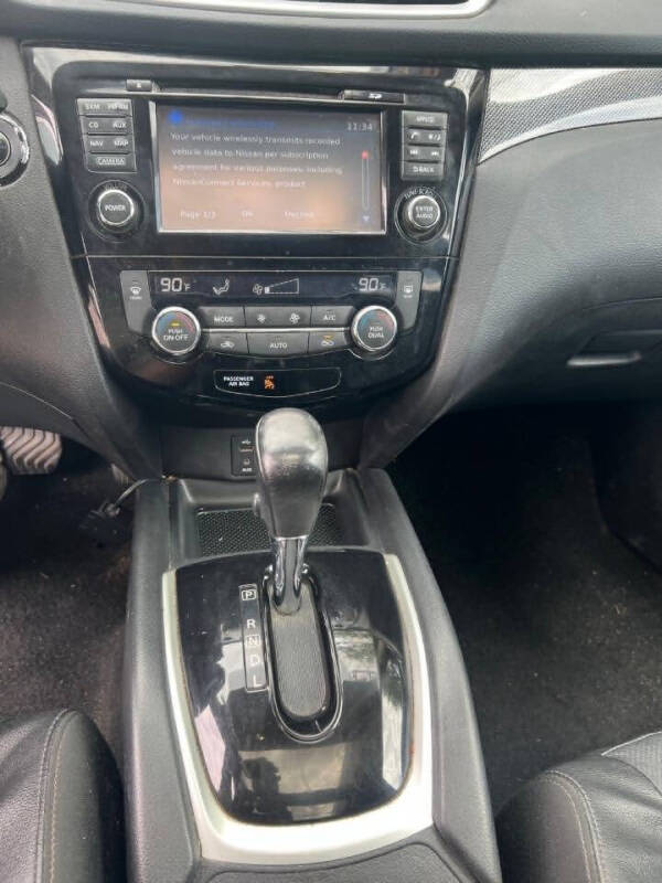 2016 Nissan Rogue SL