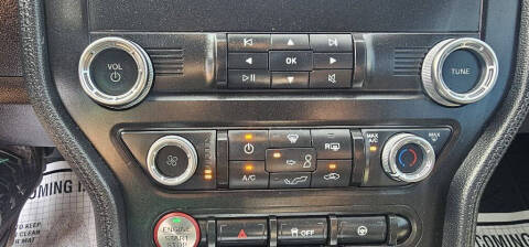 2021 Ford Mustang EcoBoost