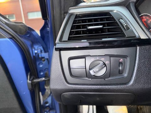 2014 BMW 3 Series 328i