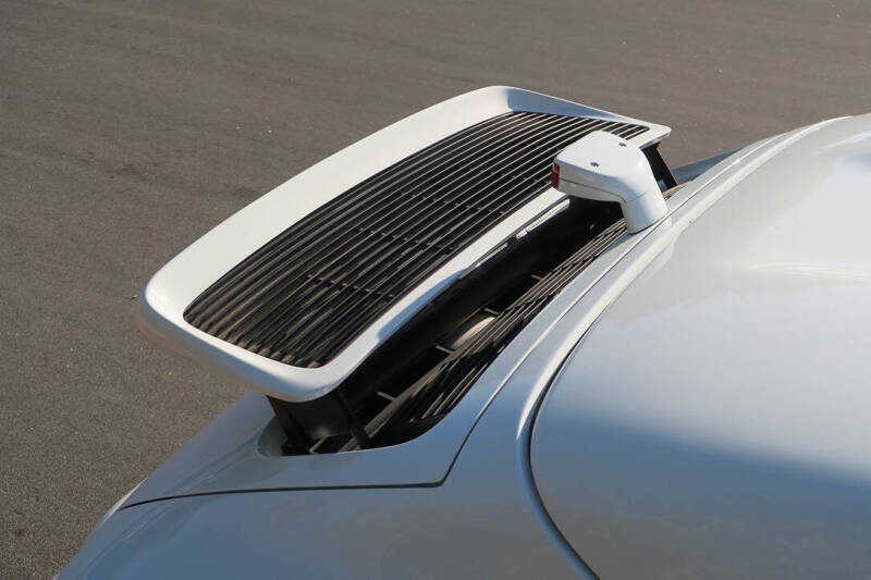 1994 Porsche 911 Carrera Speedster