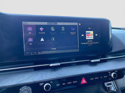 2024 Kia Carnival SX