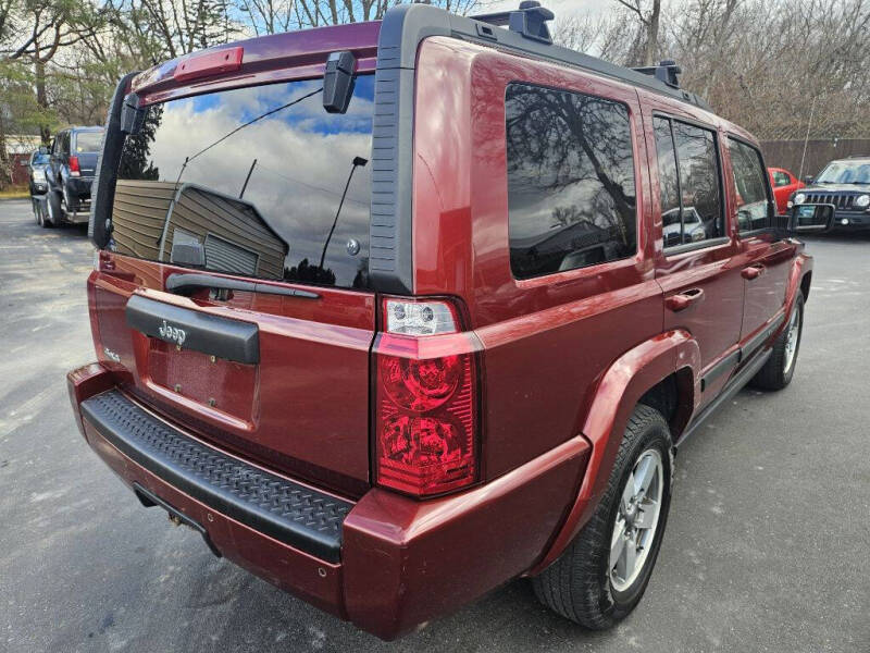 2008 Jeep Commander Sport