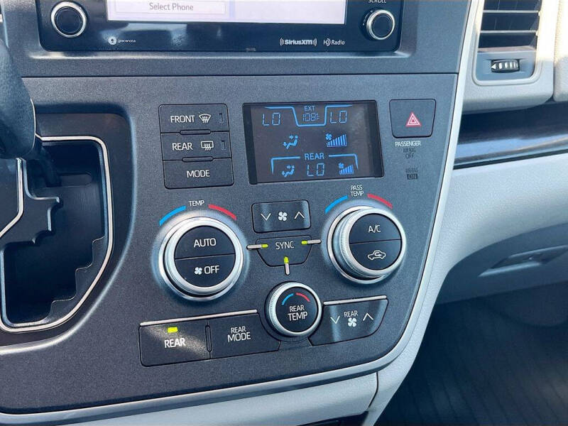 2020 Toyota Sienna