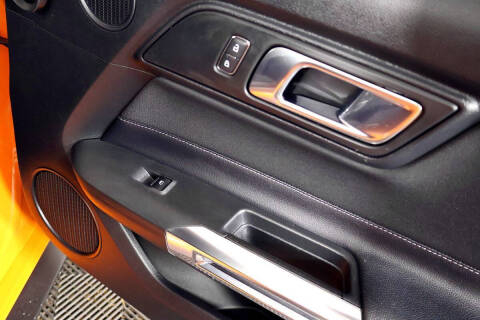 2020 Ford Mustang EcoBoost