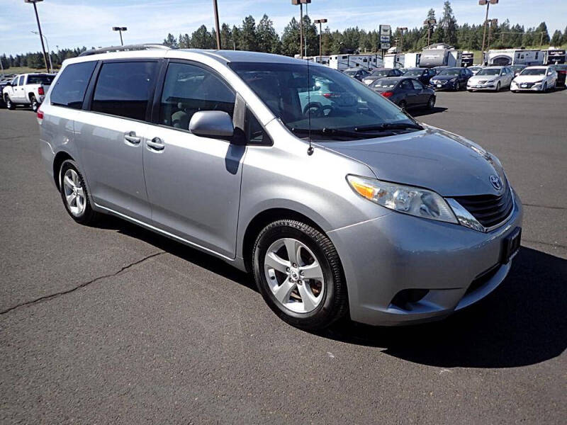 2011 Toyota Sienna