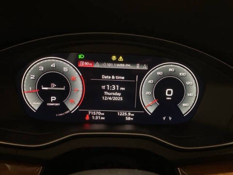 2023 Audi Q5 quattro Premium Plus 40 TFSI