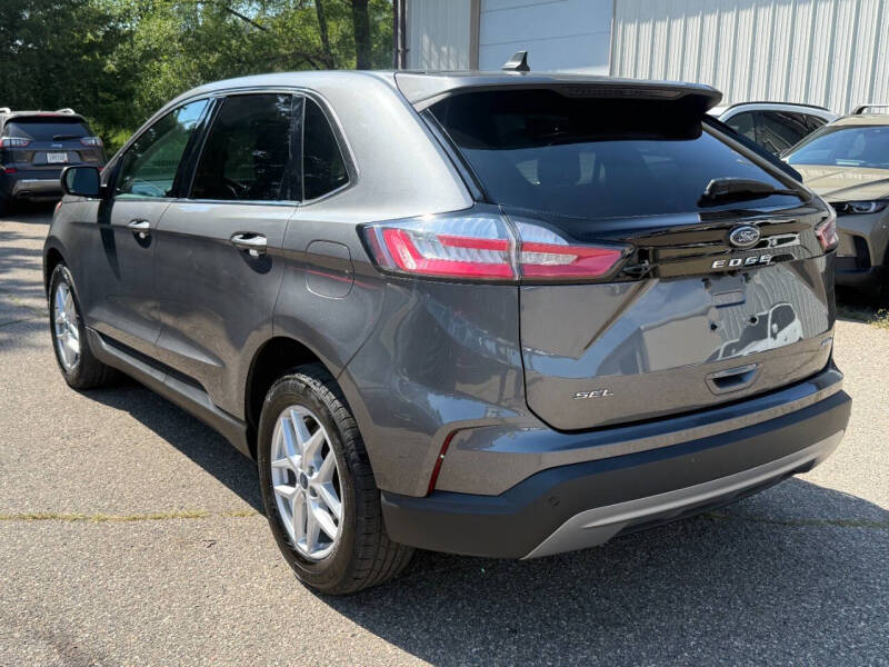 2022 Ford Edge SEL
