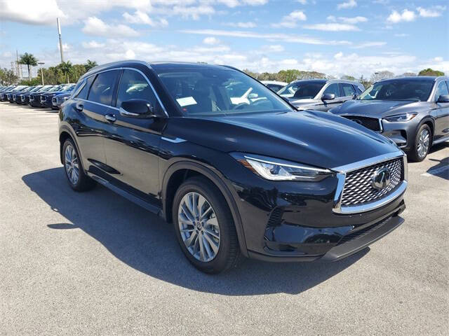 2025 Infiniti QX50 Luxe