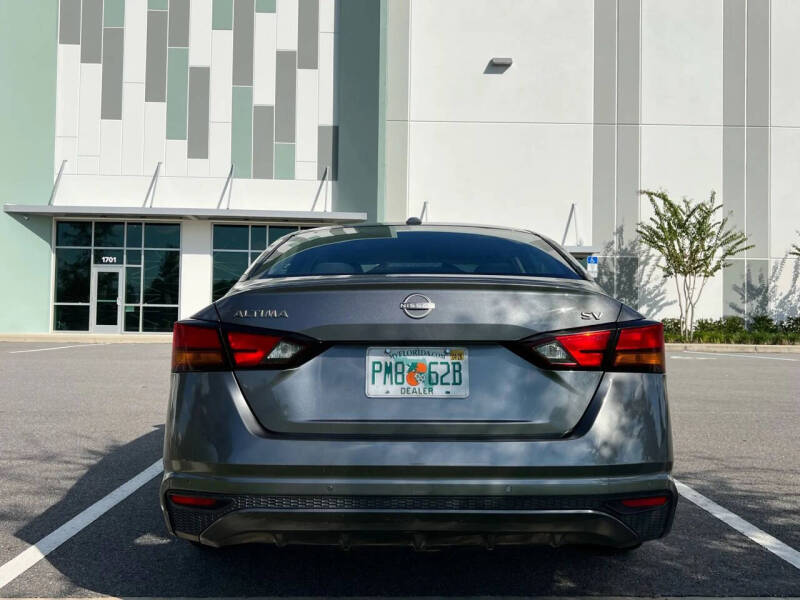 2023 Nissan Altima 2.5 SV