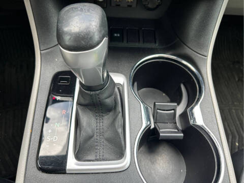2019 Toyota Highlander LE Plus