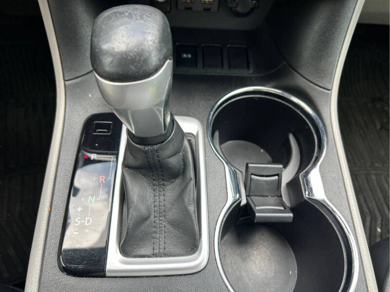 2019 Toyota Highlander LE Plus