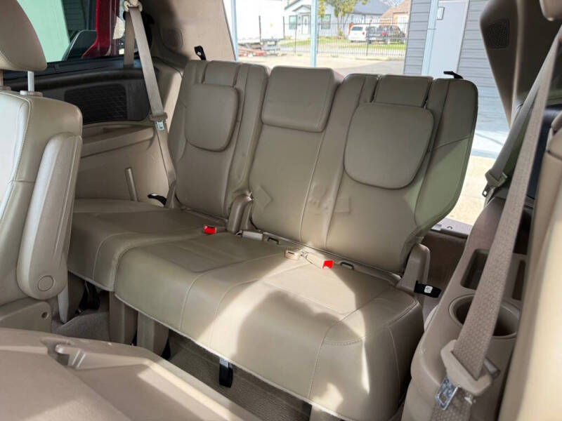 2012 Volkswagen Routan