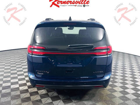 2025 Chrysler Pacifica Limited