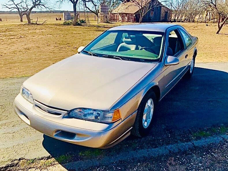 1995 Ford Thunderbird's photo