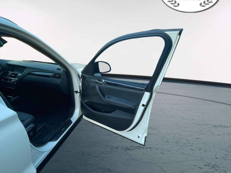 2017 BMW X3 sDrive28i