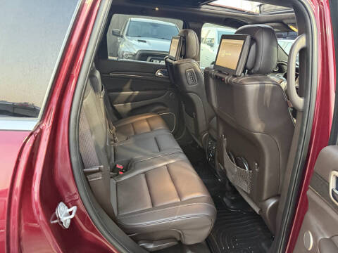 2017 Jeep Grand Cherokee Summit