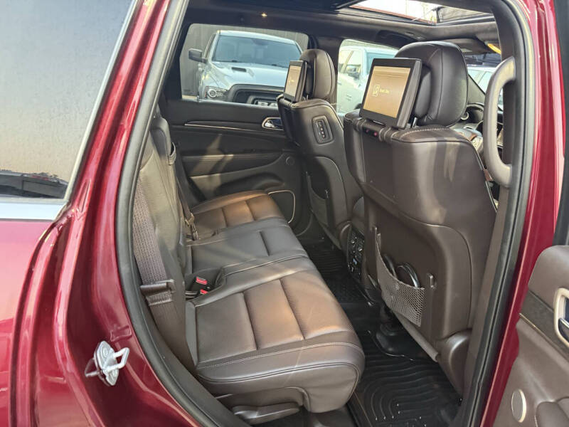 2017 Jeep Grand Cherokee Summit