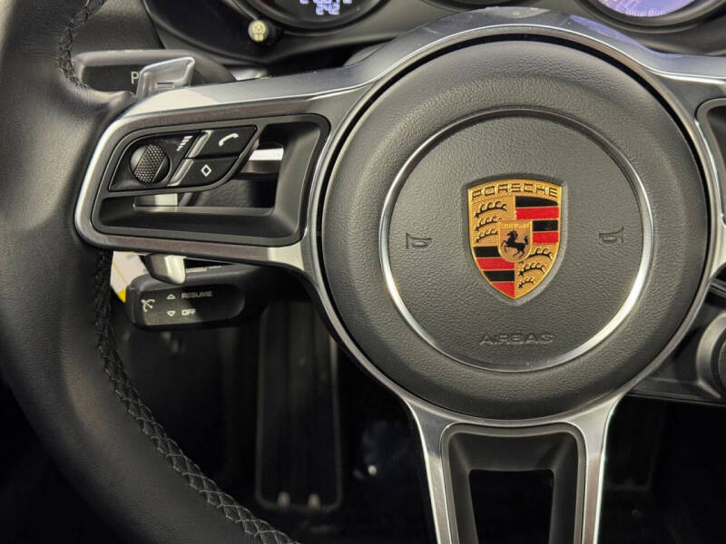 2018 Porsche 718 Cayman